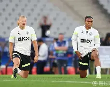  张伯伦在篮球锦标赛中创个人得分100 