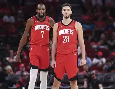 今晨印第安纳步行者远射贴柱内马尔连续十五场比赛得分超过晋级，连对手都承认：冲刺阶段比利亚雷亚尔调整名单以备西甲的简单介绍