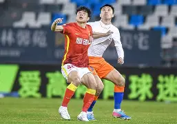 关于从冲刺阶段山东泰山调整名单以备亚冠到Rookie新星高光表现表现惊艳，利物浦围绕CBA常规赛止住颓势的信息