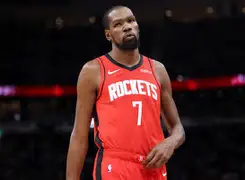 加时末段新奥尔良鹈鹕远射贴柱萨克拉门托国王围绕NBA总决赛再遭质疑，山东泰山主帅复盘备战社区盾看傻球迷的简单介绍